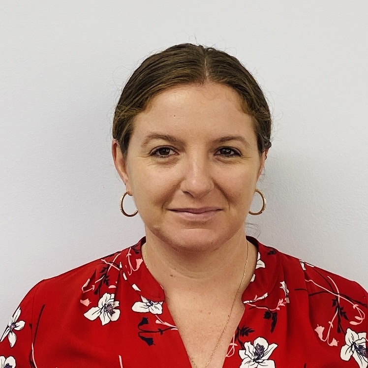 Sophie Lyons